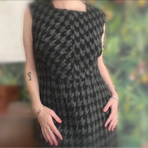 Vintage 1960’s Wool Houndstooth Dress Suit, Small/Medium - Picture 3 of 6